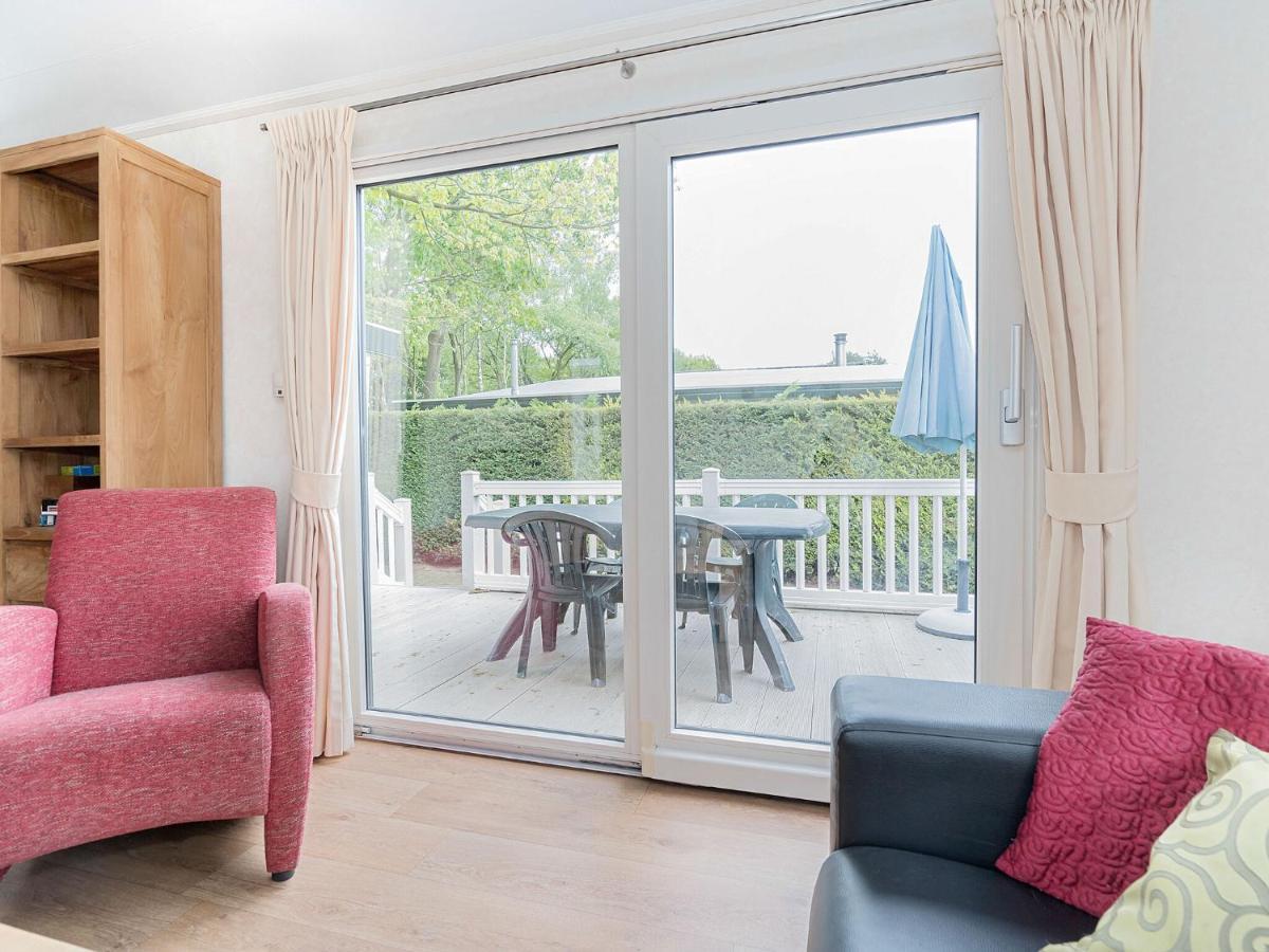 Comfortable Chalet With A Terrace At 3 Km From Baarle-Nassau Esterno foto
